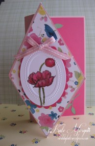 Upright Diamond Fold