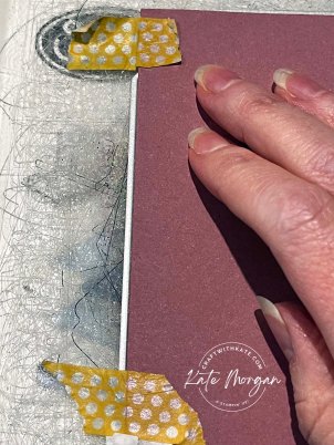 Cheerful Daisies Easel Card by Kate Morgan, Stmpin Up Australia 2023 cutting tip