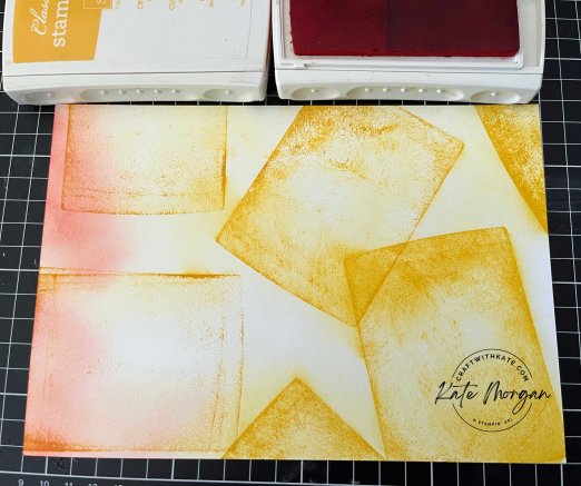 Mixed Media Technique with Masks by Kate Morgan, Stampin Up Australia 20023 Step 1